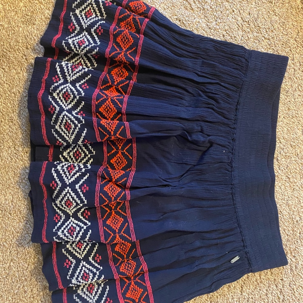 Flowy skirt